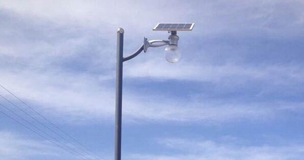 太陽能路燈防塵功能怎么樣設計。