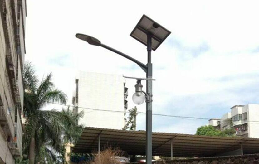 太陽能路燈的防盜方法。