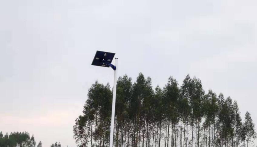 太陽能路燈電池串聯技術說明