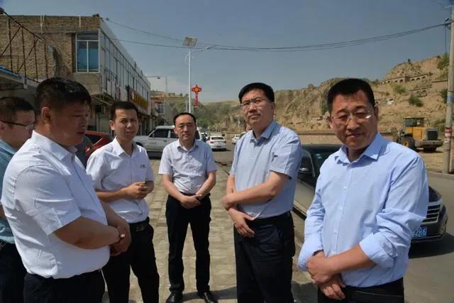 公益在行動(dòng) | 源碼太陽(yáng)能智慧路燈，點(diǎn)亮扶貧“最后一公里”