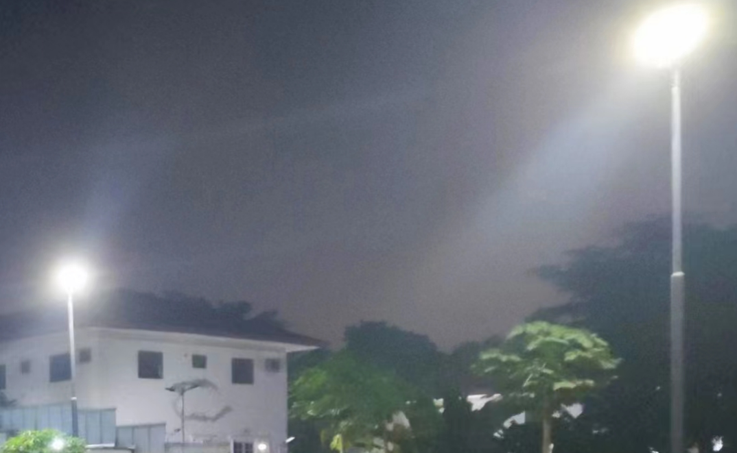 太陽(yáng)能路燈不亮檢修步驟流程